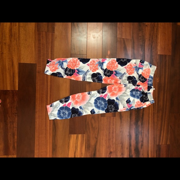 Gymboree top and jogger. - Picture 8 of 15